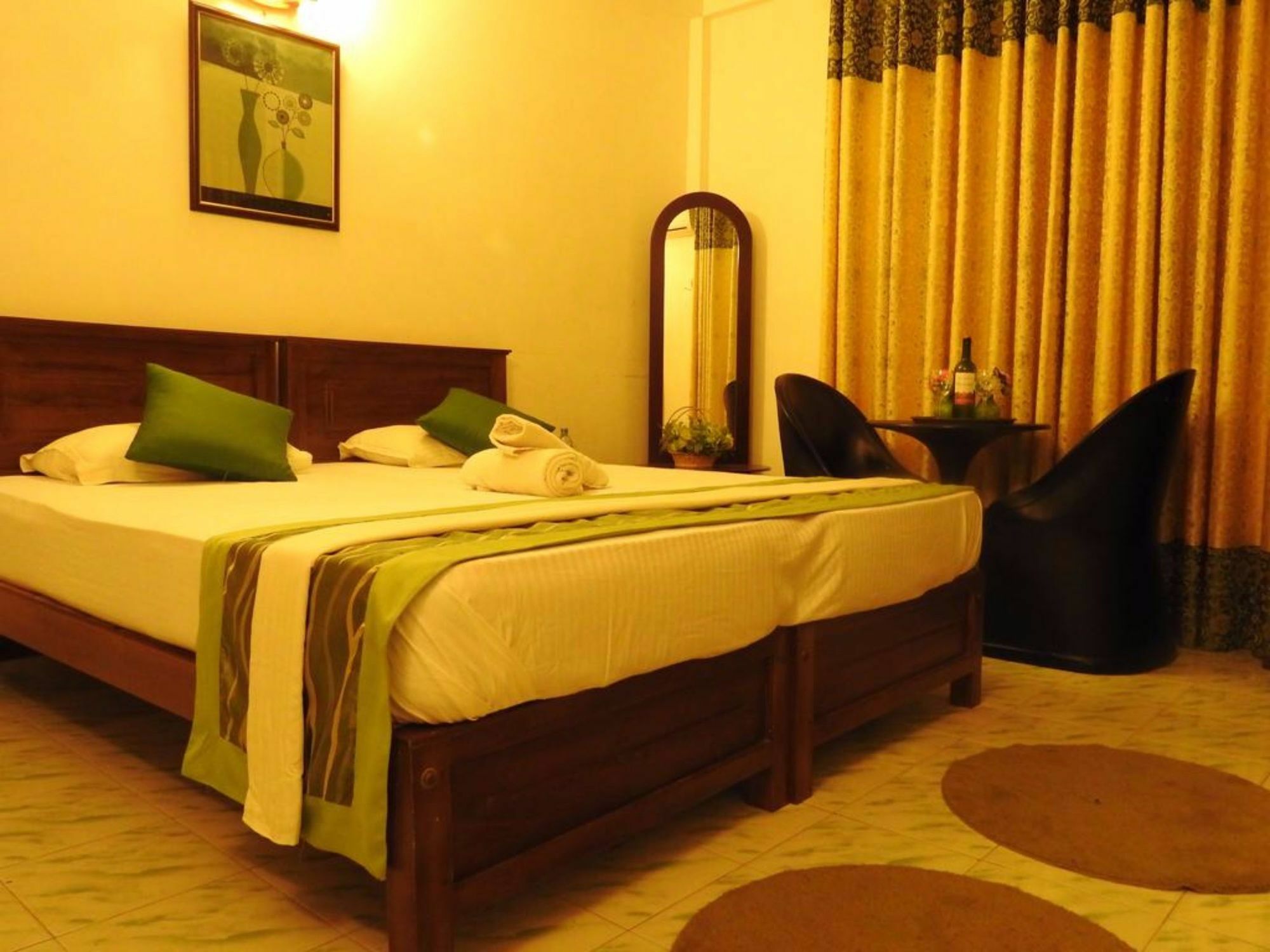 Oak Wood Inn Kandy Kültér fotó
