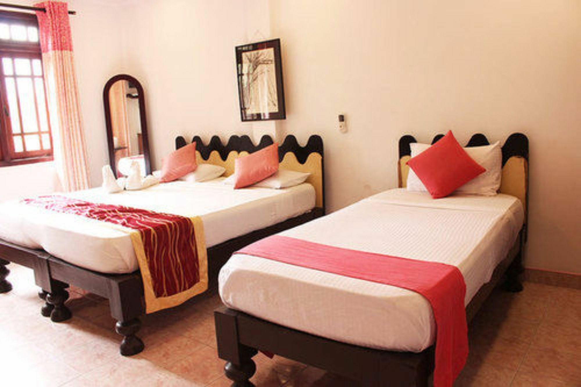 Oak Wood Inn Kandy Kültér fotó