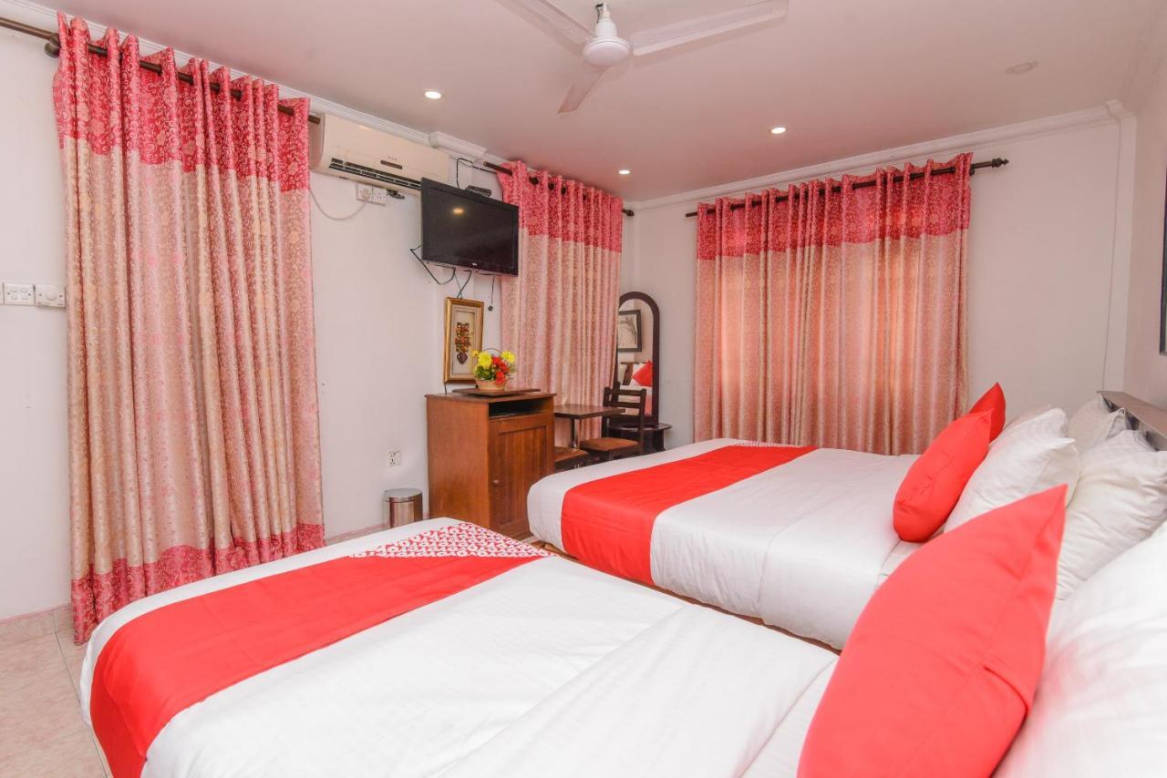 Oak Wood Inn Kandy Kültér fotó