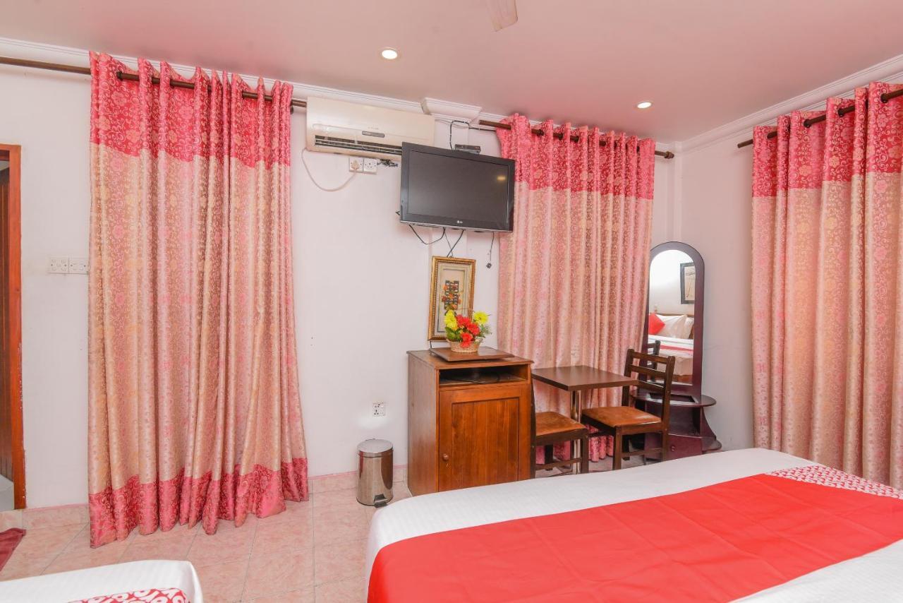 Oak Wood Inn Kandy Kültér fotó