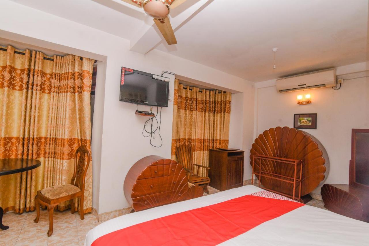 Oak Wood Inn Kandy Kültér fotó